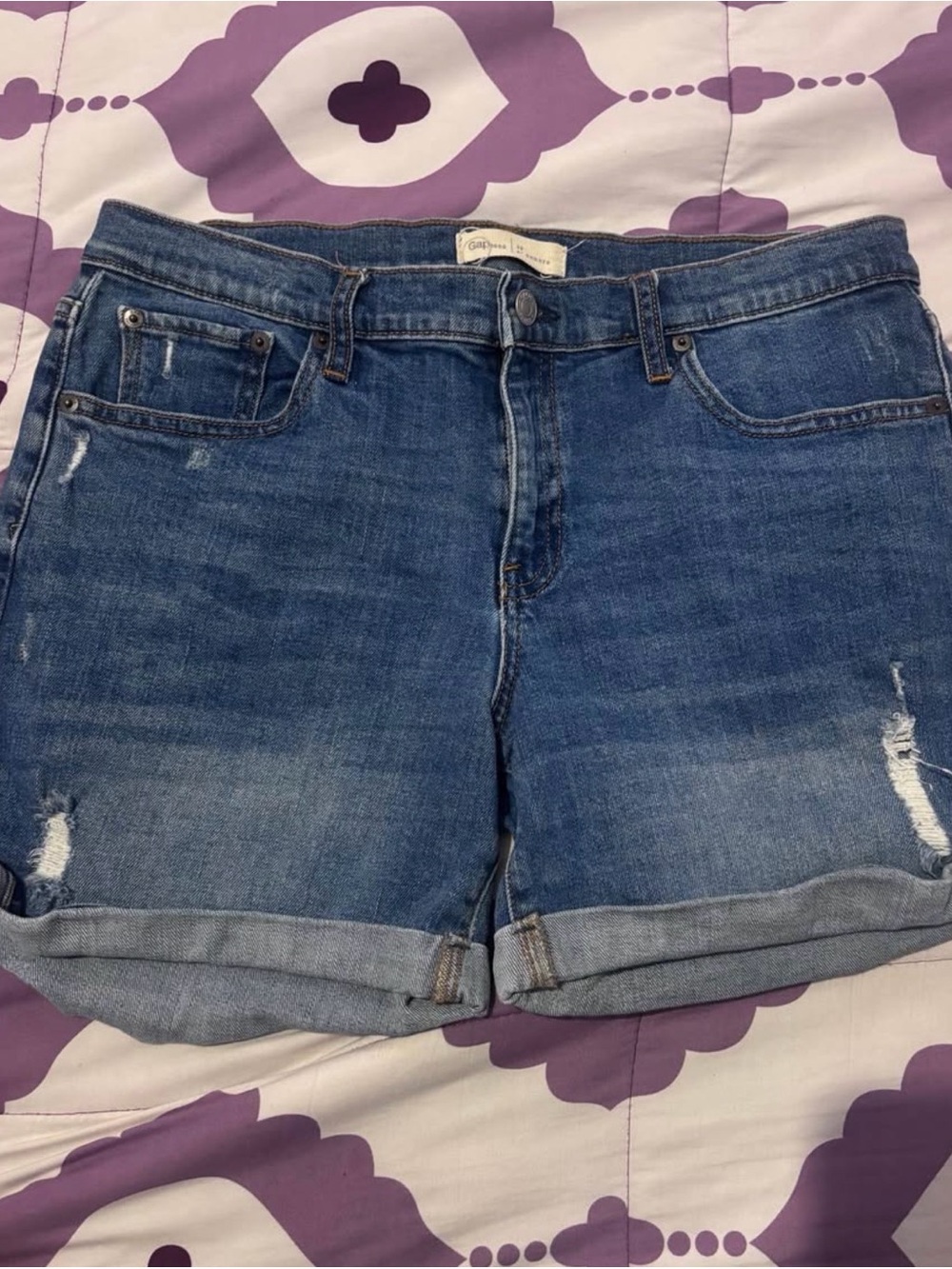 GAP Classic Blue Denim Roll-Cuff Women's Shorts